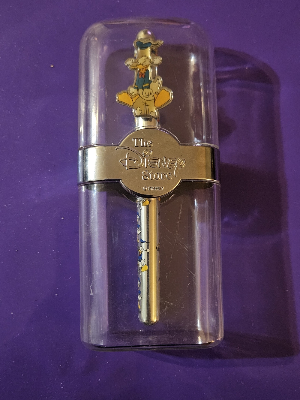 Disney Store Donald Duck Pen
